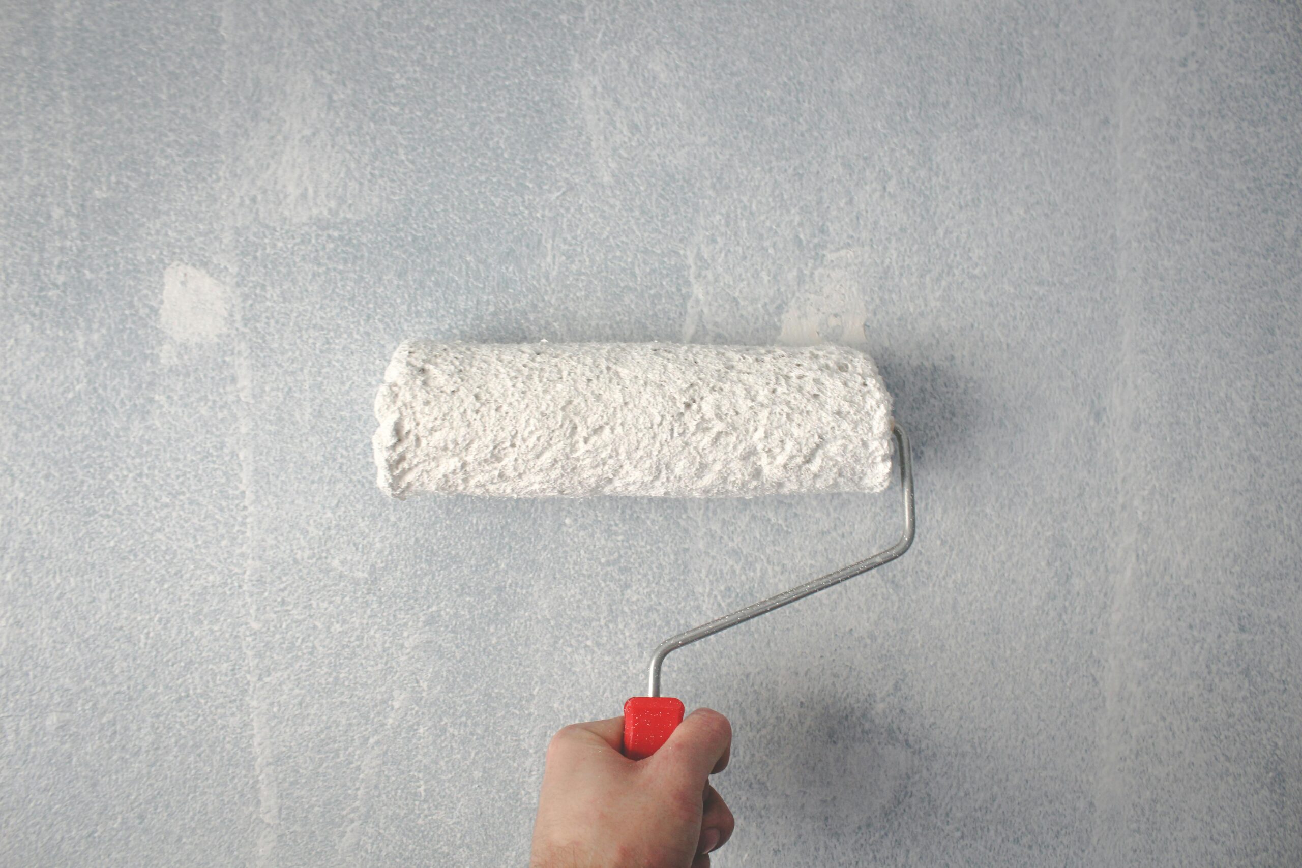 An image of a paint roller.